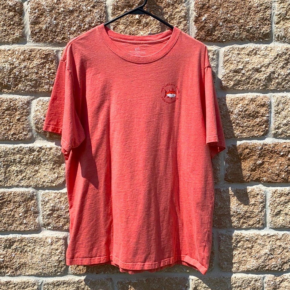 🐟SOLD🐟Southern Tide men’s tee